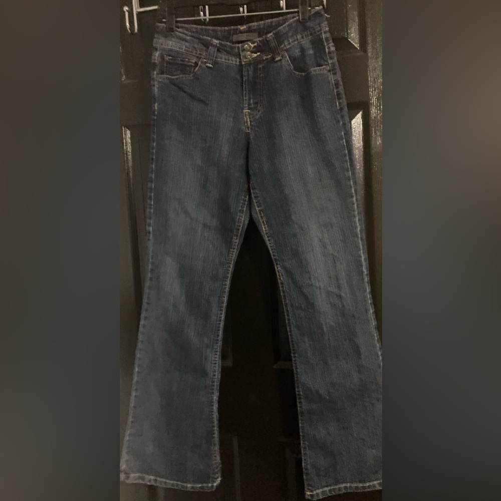 Nine West medium Blue Denim women’s Jean’s.